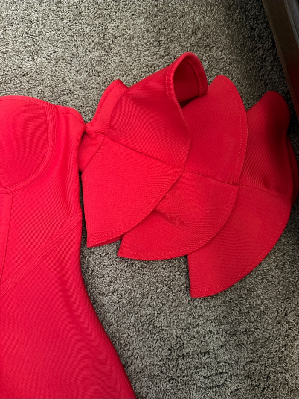 Red Off-Shoulder Ruffle Sleeve Bodycon Dress - Picture 4 of 10